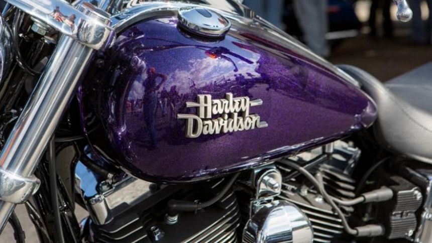 Harley-Davidson to pay $ 12 million fine over motorcycle emission Harley-Davidson Inc (HOG.N),pay,a $12 million, civil fine,illegal,motorcycles,emit,pollution, the US Justice Department,increase,emissions,hydrocarbons,nitrogen oxides,EPA,US