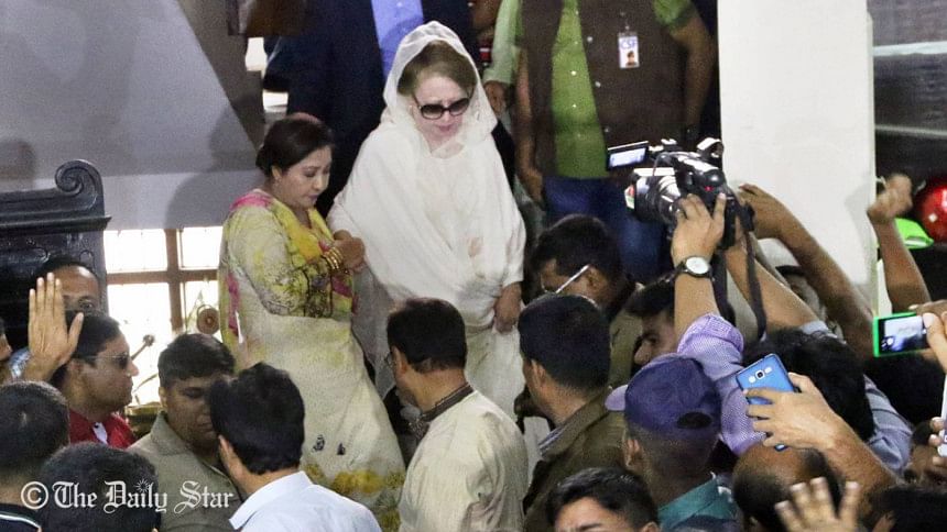 Khaleda starts for Cox’s Bazar The convoy of BNP Chairperson Khaleda Zia starts from Chittagong circuit house on its way to Cox's Bazar where she will visit Rohingya refugee camps.
