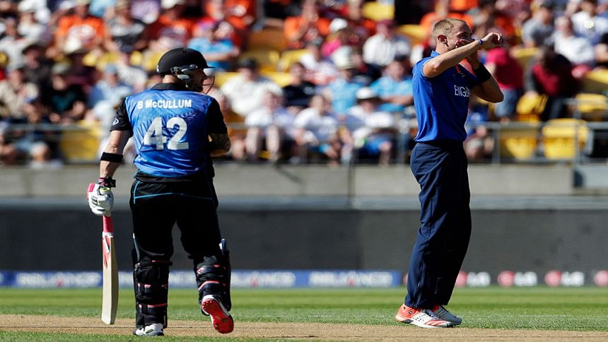 McCullum blasts off McCullum blasts off