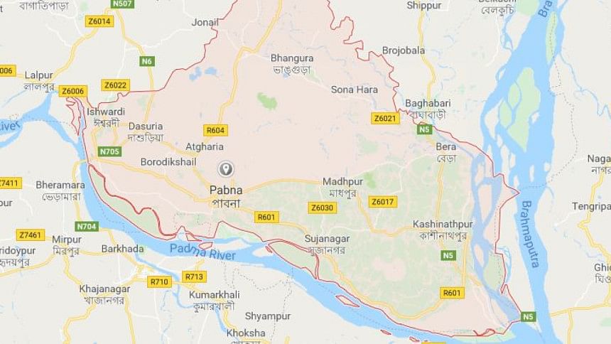 Awami League factional clash in Pabna Awami League factional clash in Pabna