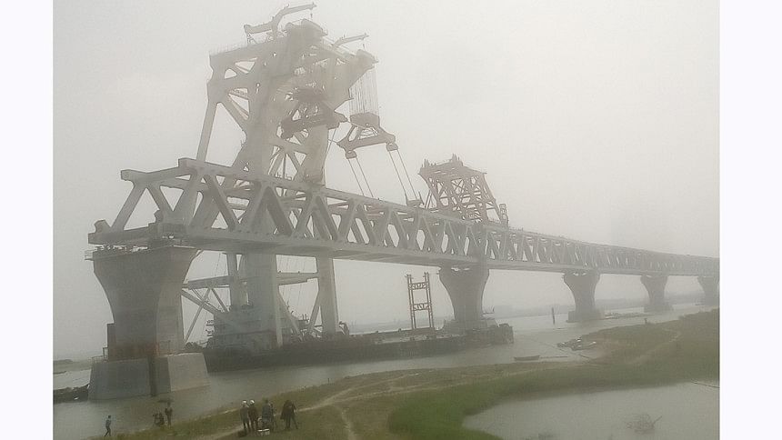 Padma Bridge's 8th Span installed Padma Bridge's 8th Span installed