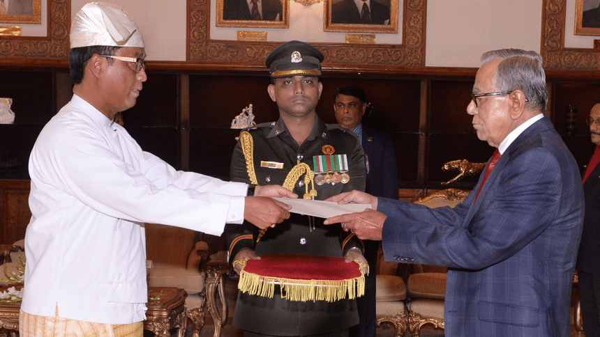 President M Abdul Hamid President M Abdul Hamid