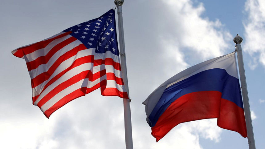 us-russia-flags us-russia-flags