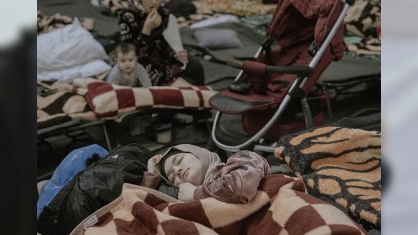 ismail-ferdous-ukraine-sleeping-child ismail-ferdous-ukraine-sleeping-child.