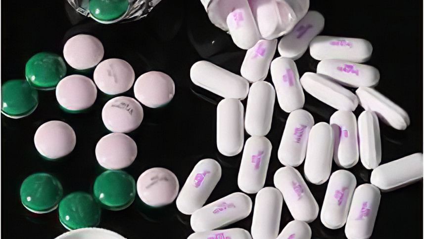 Carrying essential medicine to Saudi Arabia during Hajj How to carry your prescription medicine to Saudi Arabia for Hajj this year.