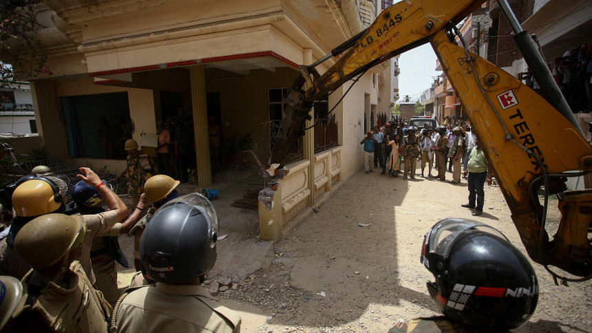 India's Uttar Pradesh authorities demolish Muslim protestors' india Uttar Pradesh authorities demolish Muslim properties