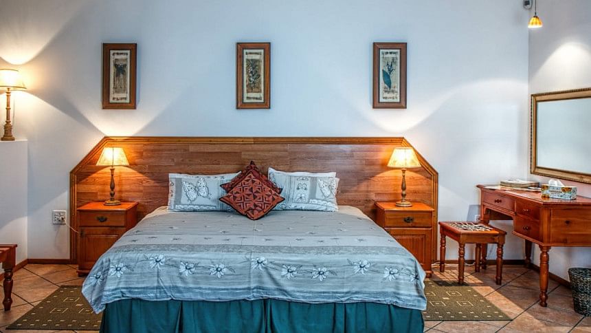 What You MUST NOT have in your bedroom What You MUST NOT have in your bedroom