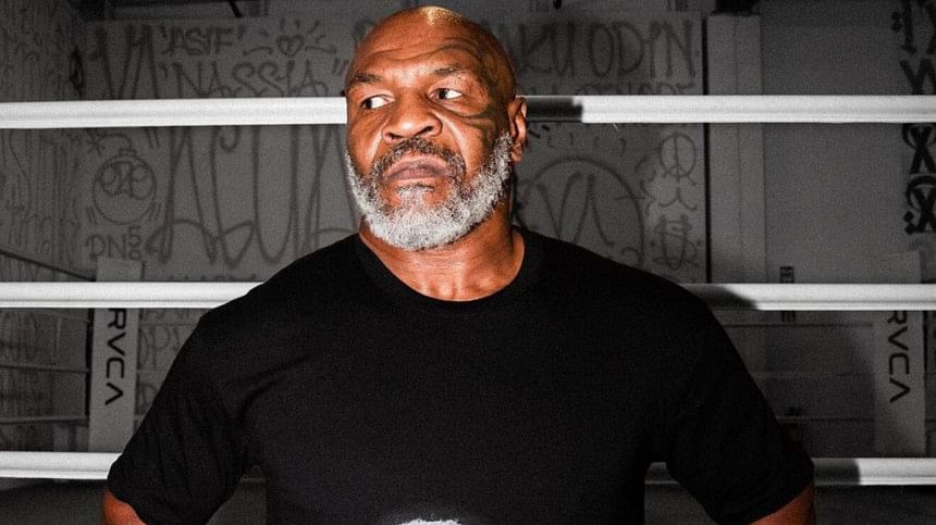 Mike Tyson swings at Hulu Mike Tyson swings at Hulu