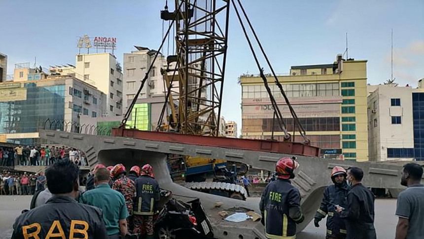 Uttara crash: Helper was operating the crane Uttara crash