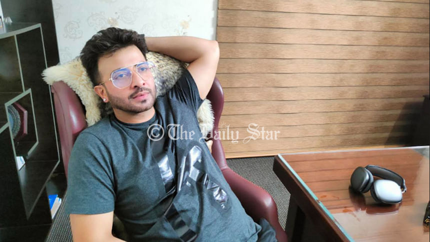 I was overwhelmed by this kind of turnout: Shakib Khan on returning home Shakib Khan overwhelmed on returning home