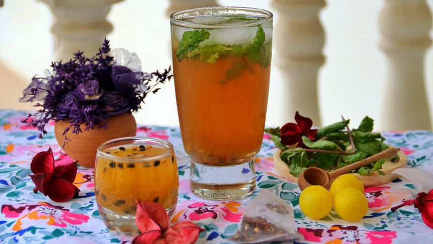Rejuvenate your soul with refreshing iced tea Rejuvenate your soul with refreshing iced tea