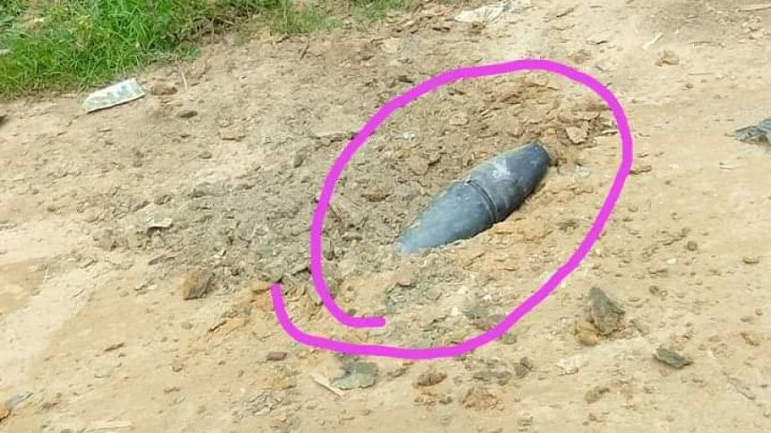 2 mortar shells fired across border from Myanmar to Bandarban mortar shells fired from Myanmar