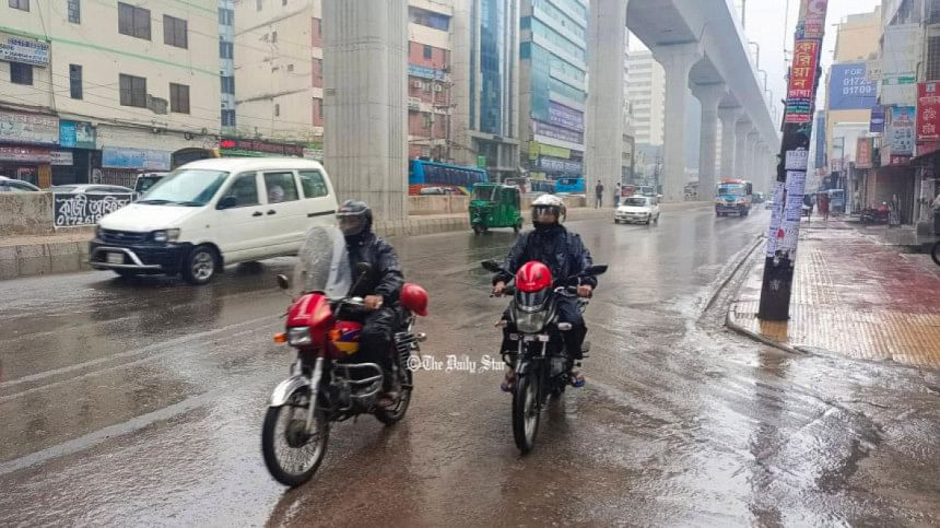 Dhaka records 53 mm rain in 24 hours; commuters’ sufferings continue Dhaka rain