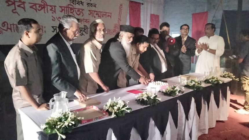 Tareque Masud’s birthday celebrated in Rajbari Tareque Masud Film Society celebrate birthday of legendary director in Rajbari