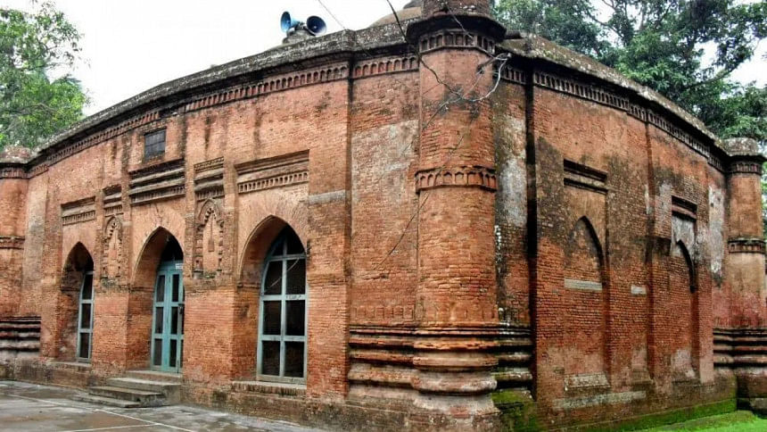 Top 5 places to visit in Munshiganj: Mawa Ghat, Idrakpur Fort, and more Top 5 places to visit in Munshiganj: Mawa Ghat, Idrakpur Fort, and more