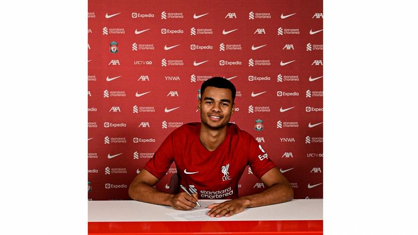 Gakpo says Van Dijk persuaded him to join Liverpool