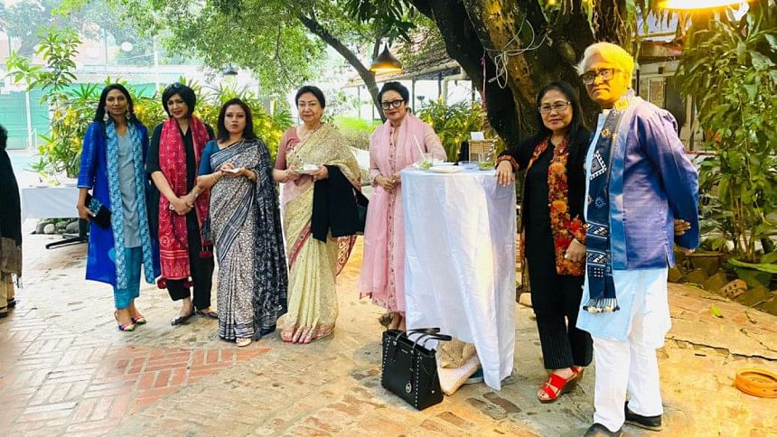 Majestic Silks of Bangladesh Exhibition: A display by fashion designer Maheen Khan Majestic Silks of Bangladesh Exhibition: A display by fashion designer Maheen Khan