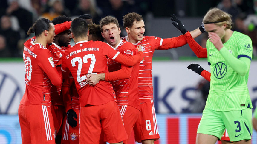 Musiala shines as 10-man Bayern go top with Wolfsburg win