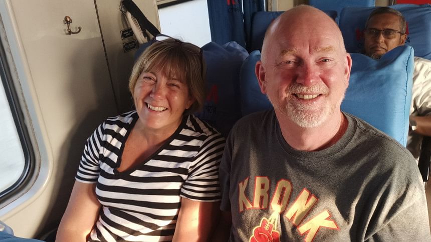 Wellington to Dhaka: English couple completes cricket journey