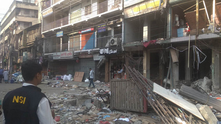 Rescue operations delayed due to clearance issues Rescue operations delayed due to clearance issues