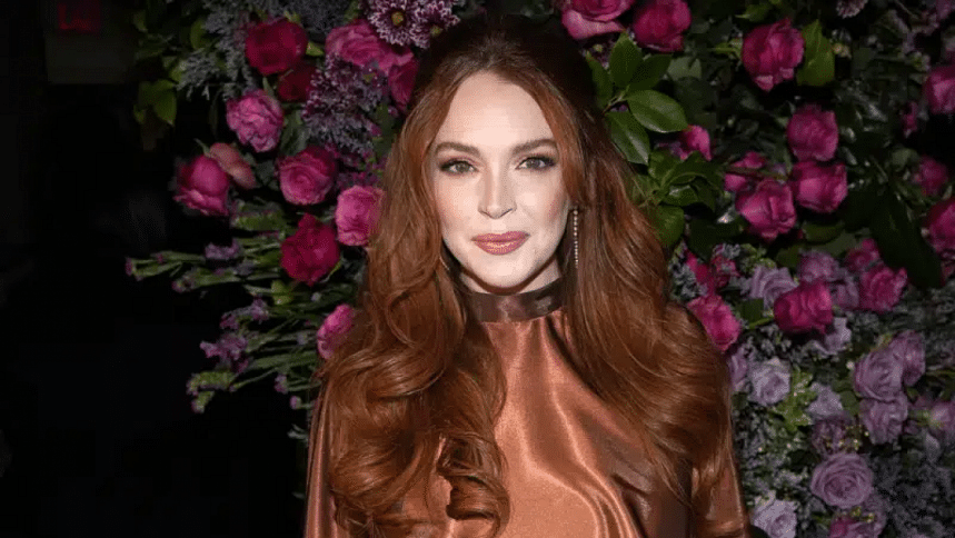 Lindsay Lohan announces pregnancy Lindsay Lohan announces pregnancy