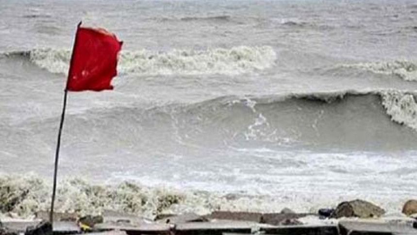Maritime ports asked to hoist signal no 3 Maritime ports asked to hoist signal no 3