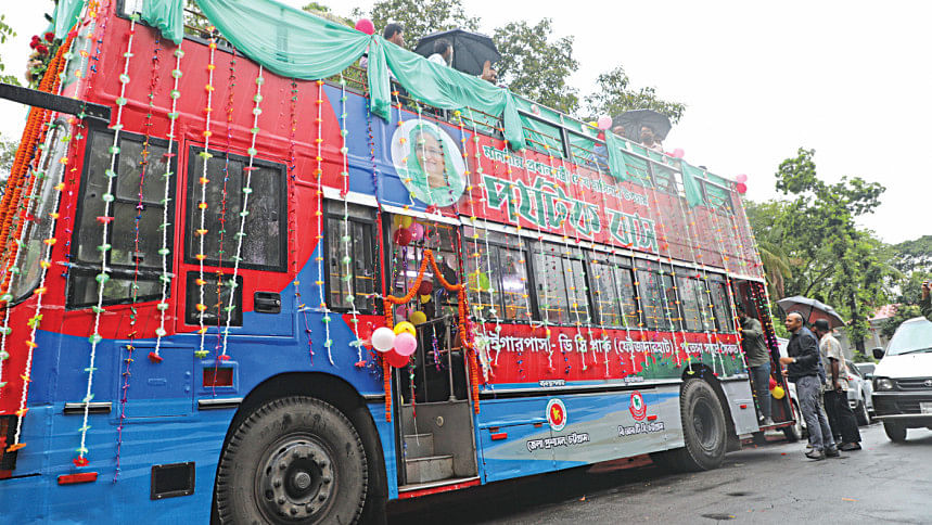 tourist bus in chittagong