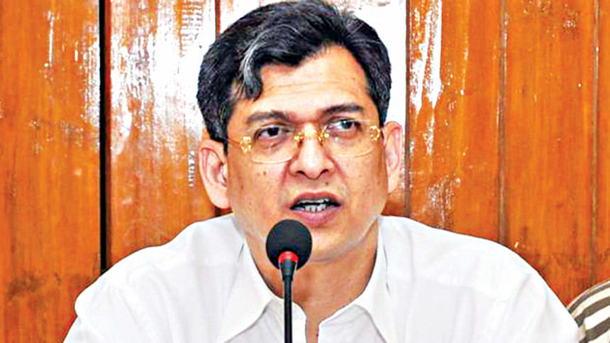 BNP leader Salahuddin off to London to meet Tarique