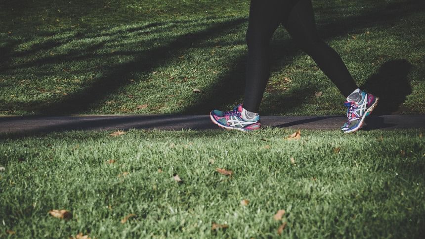 Live longer with just 4000 steps a day! Live longer with just 4000 steps a day!