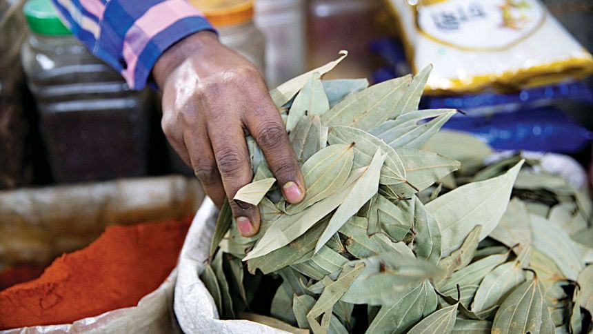 wholesale spice market of Chawkbazar
