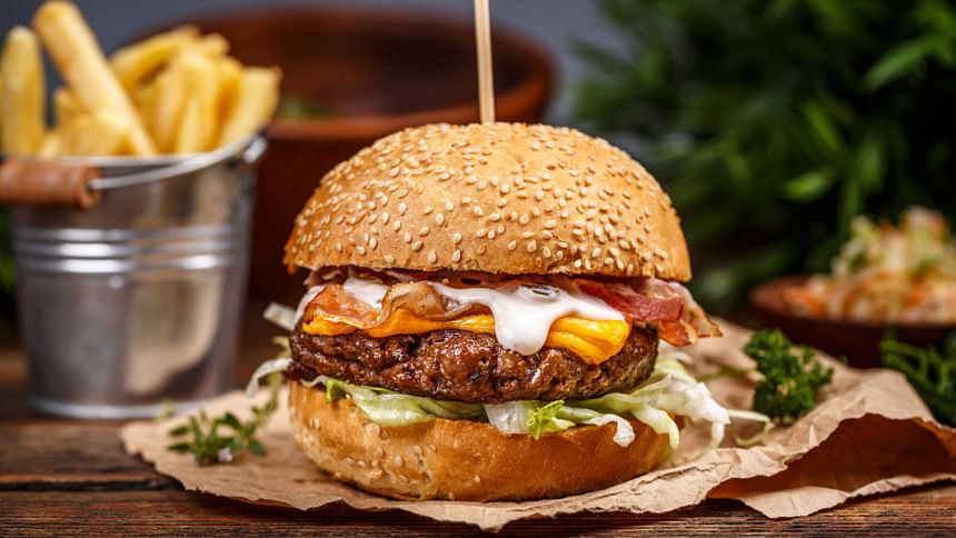 5 budget-friendly places for students to eat in Dhaka 5 budget-friendly places for students to eat in Dhaka
