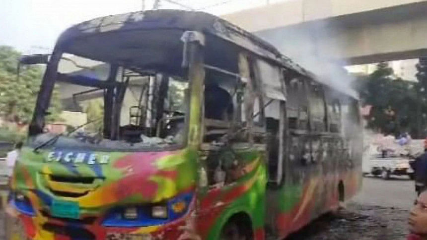 Bus torched near Jatiya Press Club Bus torched near Jatiya Press Club
