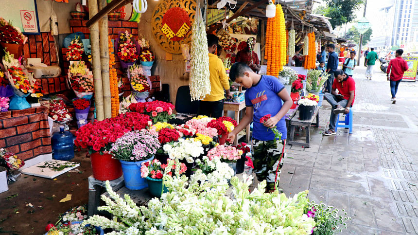 Flower exports inadequate for lack of variety