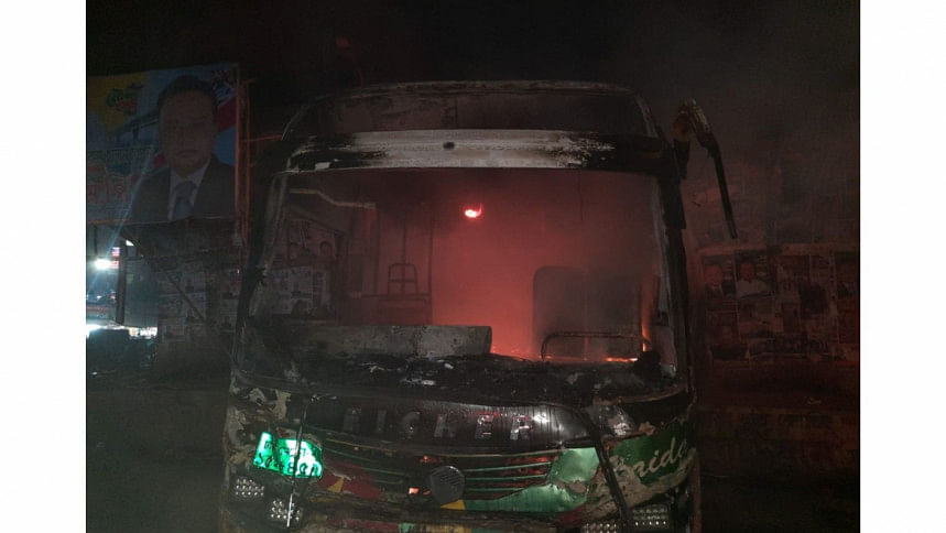Bus torched in Jatrabari Bus torched in Jatrabari