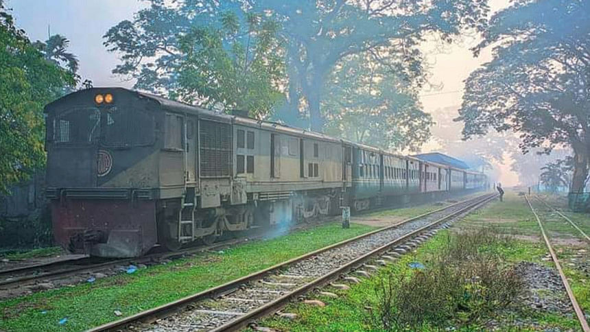 Train Derailment: Train services resume on Dhaka-Mymensingh route after 26 hours Train Derailment in Gazipur: Train services resume on Dhaka-Mymensingh route after 26 hours