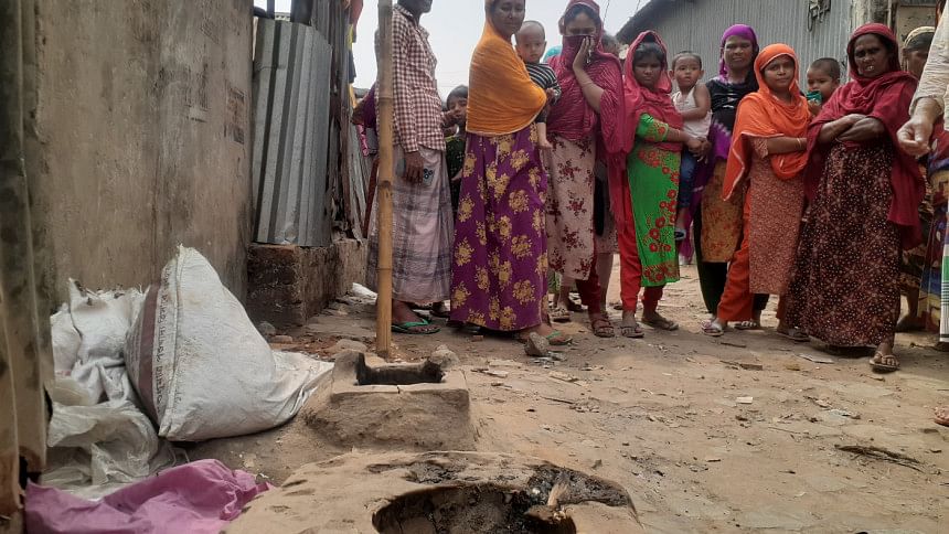 Gazipur gas cylinder fire: 3-member probe committee formed Gazipur gas cylinder fire: 3-member probe committee formed