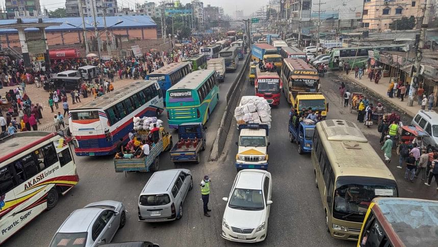 Eid journey: Tailbacks return Traffic Congestion as Capital's Factories Close for Eid