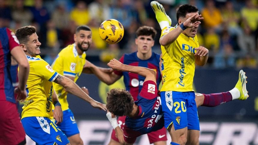 Felix bicycle kick earns Barcelona win at Cadiz | The Daily Star