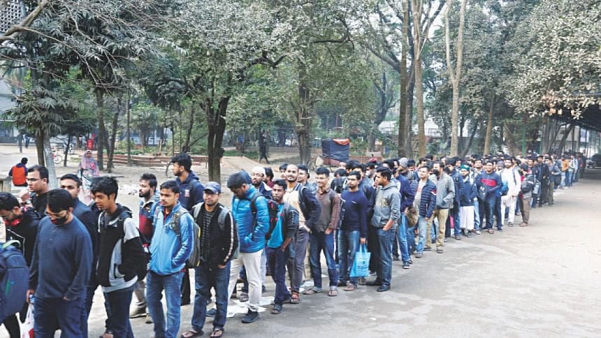 No smart card, no entry to DU central library No smart card, no entry to DU central library