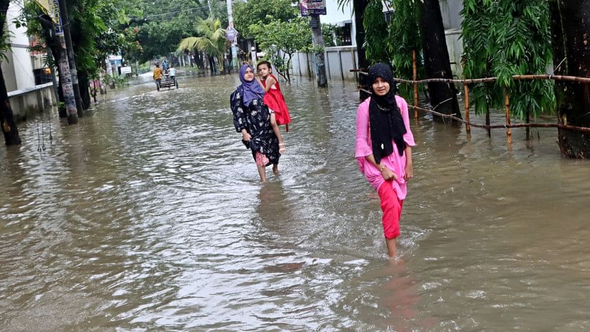 Flash flood in Sylhet: one lakh more stranded in seven hours Flash flood in Sylhet: one lakh more stranded in seven hours