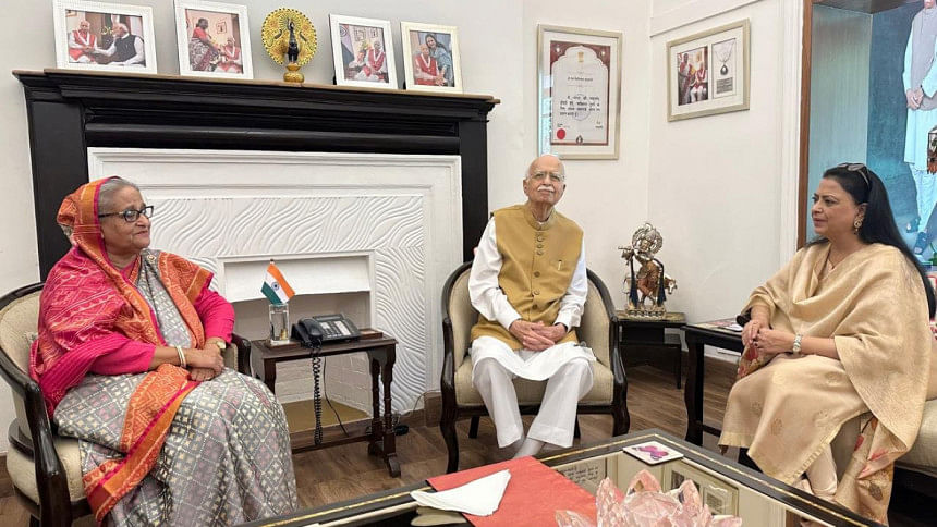 PM Meets Veteran BJP Leader Advani In India | The Daily Star