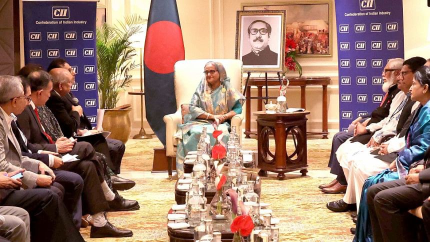 Invest in Bangladesh, PM tells Indian businesspersons Invest in Bangladesh, PM tells Indian businesspersons