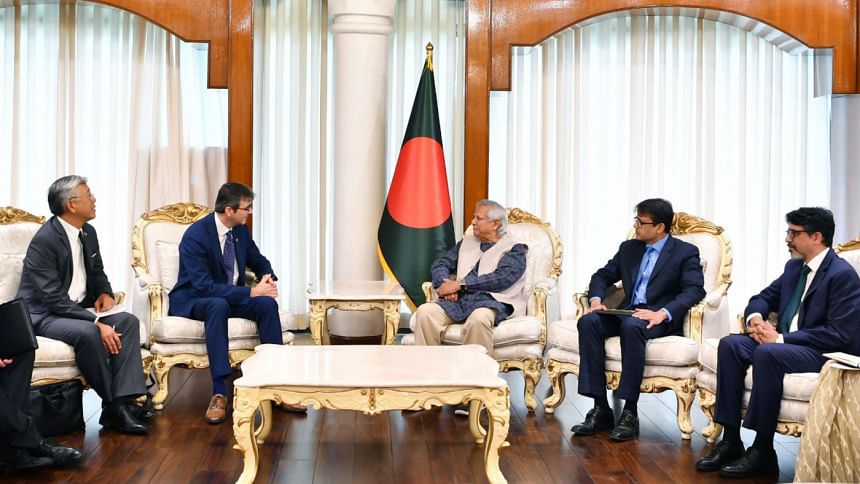 Yunus seeks US support to rebuild Bangladesh, implement reforms Yunus seeks US support to rebuild Bangladesh, implement reforms