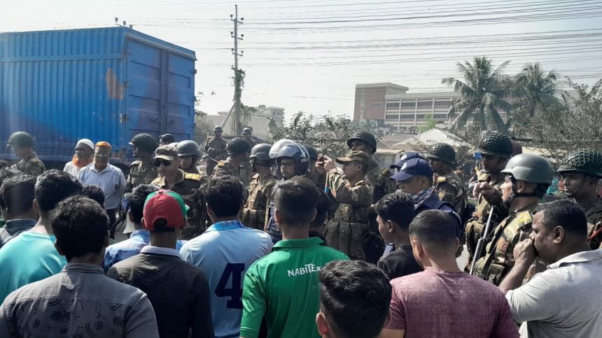 Beximco workers’ protest enters 5th day Beximco workers’ protest enters 5th day