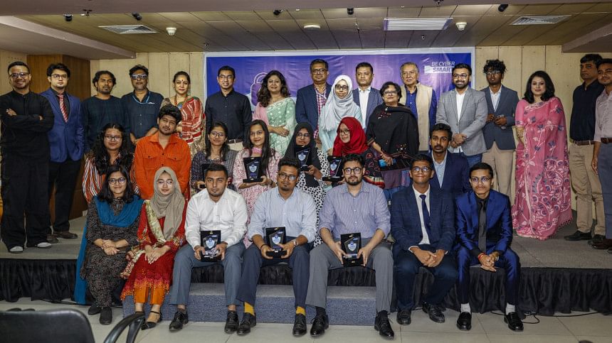 Participants of the Cyber Defence Innovation Challenge Participants of the Cyber Defence Innovation Challenge