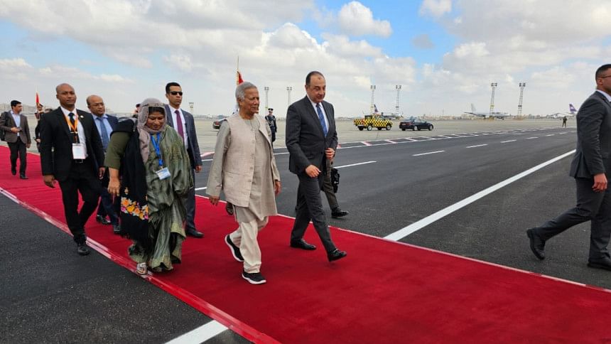 Yunus attends D-8 summit in Cairo Yunus attends D-8 summit in Cairo