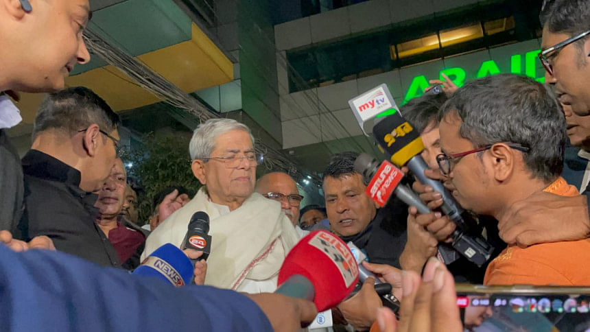 Fakhrul visits Labaid to pay homage to Adviser Hassan Ariff