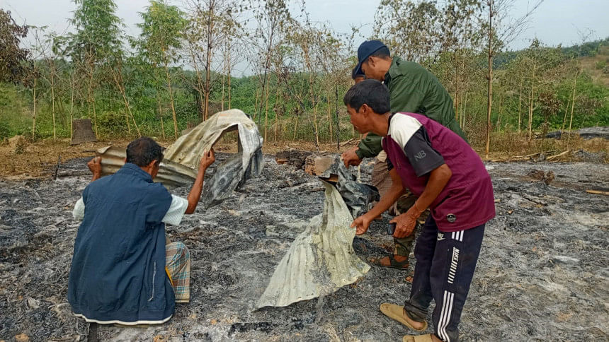 Bandarban Tripura Christian Houses Set On Fire | 17 houses of Tripura  Christians torched in Bandarban