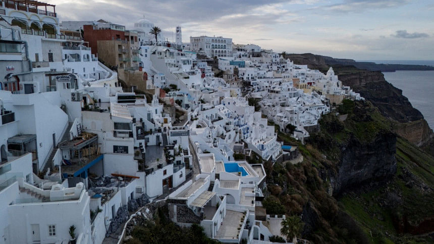 Greek island Santorini affected by earthquakes Greek island Santorini affected by earthquakes