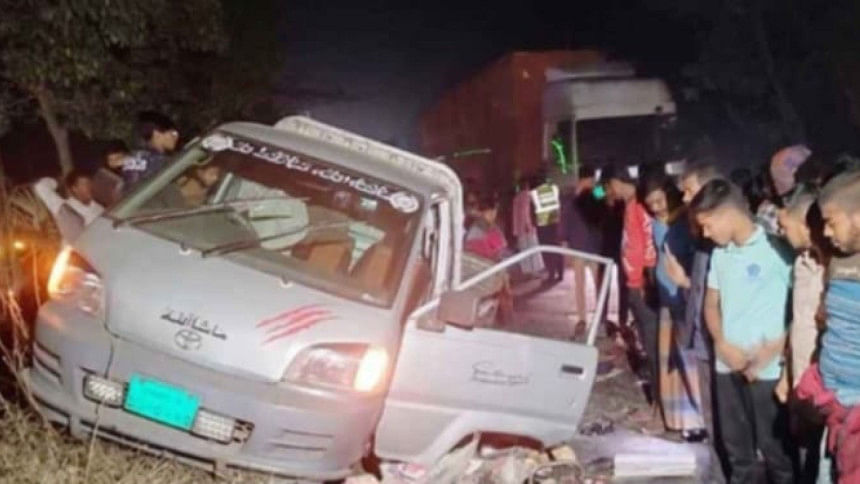 road accident in Feni road accident in Feni